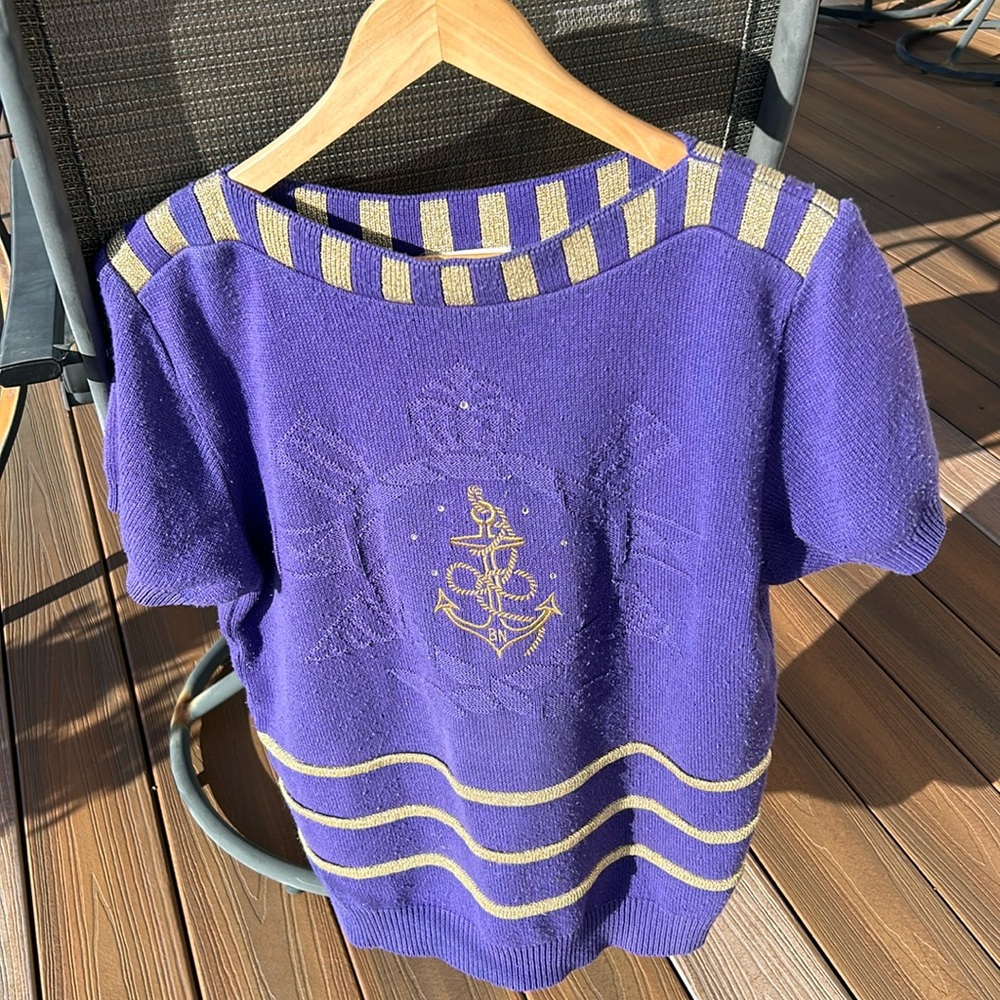 Vintages knit top